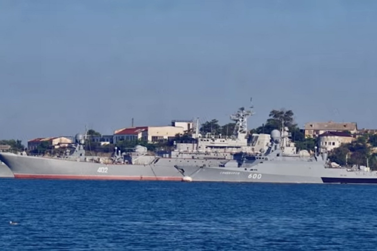 Спикер ВМС Украины Плетенчук: ВСУ ударили ракетой «Нептун» по БДК «Константин Ольшанский»