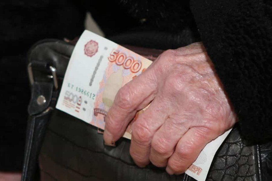 С 1 января российским пенсионерам добавят по 10 тысяч рублей 