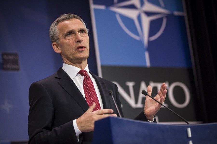 Глава НАТО Столтенберг заявил о готовности воевать с Россией в Европе Главный секретарь НАТО Йенс Столтенберг
