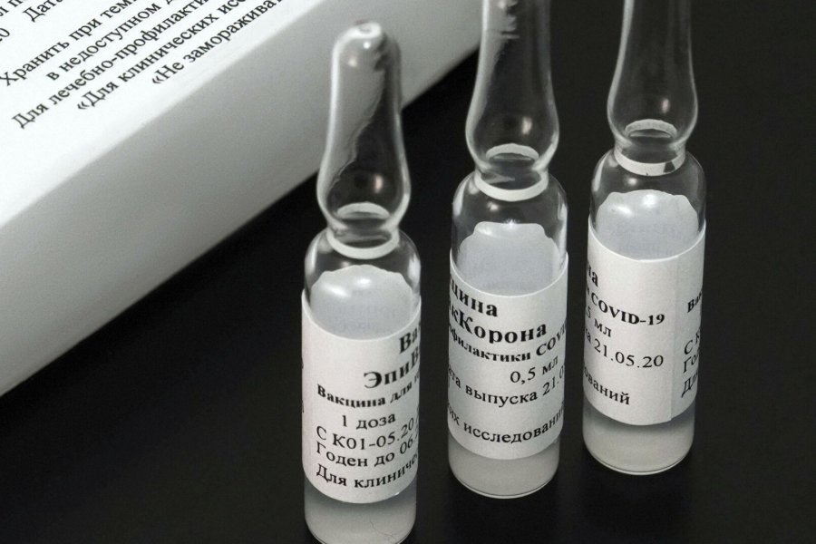 Минздрав Свердловской области ищет применение скопившимся запасам вакцины, у которой истекает срок годности 