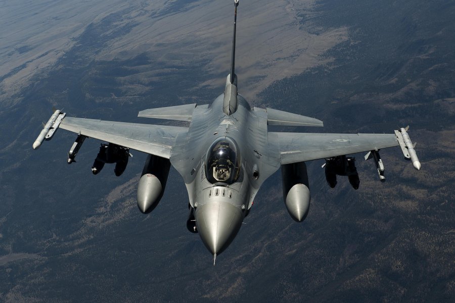 В России отреагировали на слова американского генерала о передаче Украине истребителей F-16