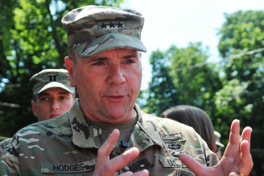 Генерал-лейтенант армии США в отставке Бен Ходжес пригрозил РФ ударом по базам в Крыму