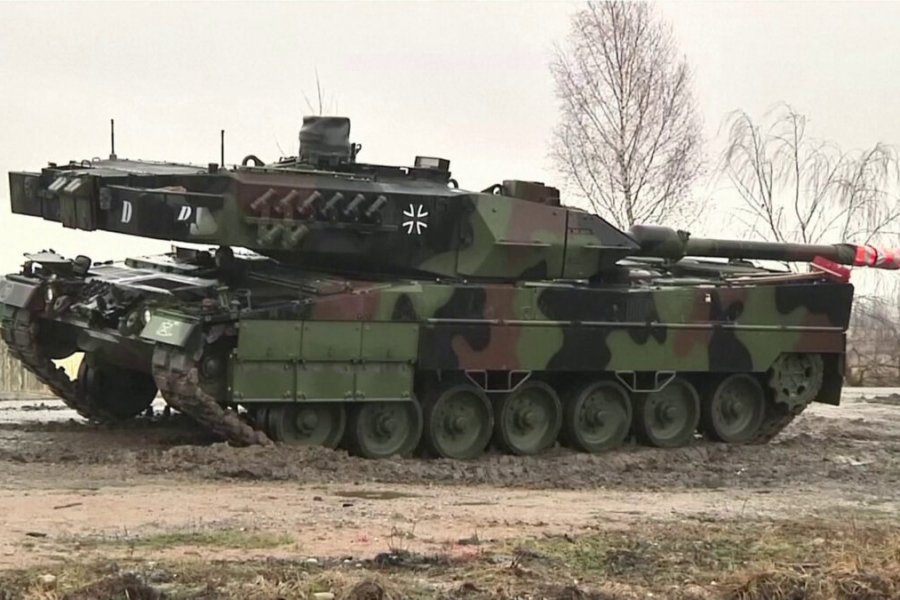 Сивков: Поставленные Украине танки Leopard пробиваются устаревшими советскими ракетными комплексами