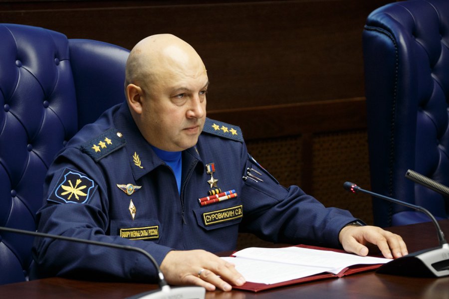 Баранец рассказал об эффекте генерала Суровикина: «Волшебное слово на боевых картах»