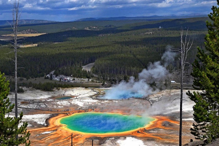 Yellowstone National Park туристы