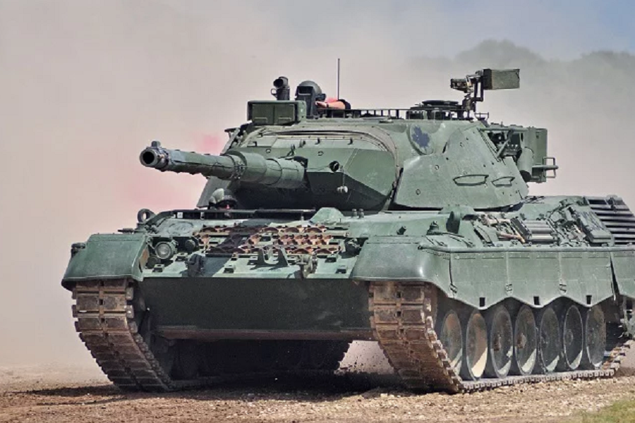 «РВ» опубликовала кадры танков Leopard, переданных Западом армии ВСУ, вблизи фронта
